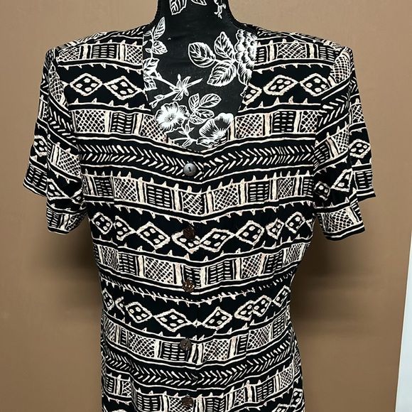 Ultra dress bohemian style size medium maxi button down lightweight tan,black - Picture 2 of 6